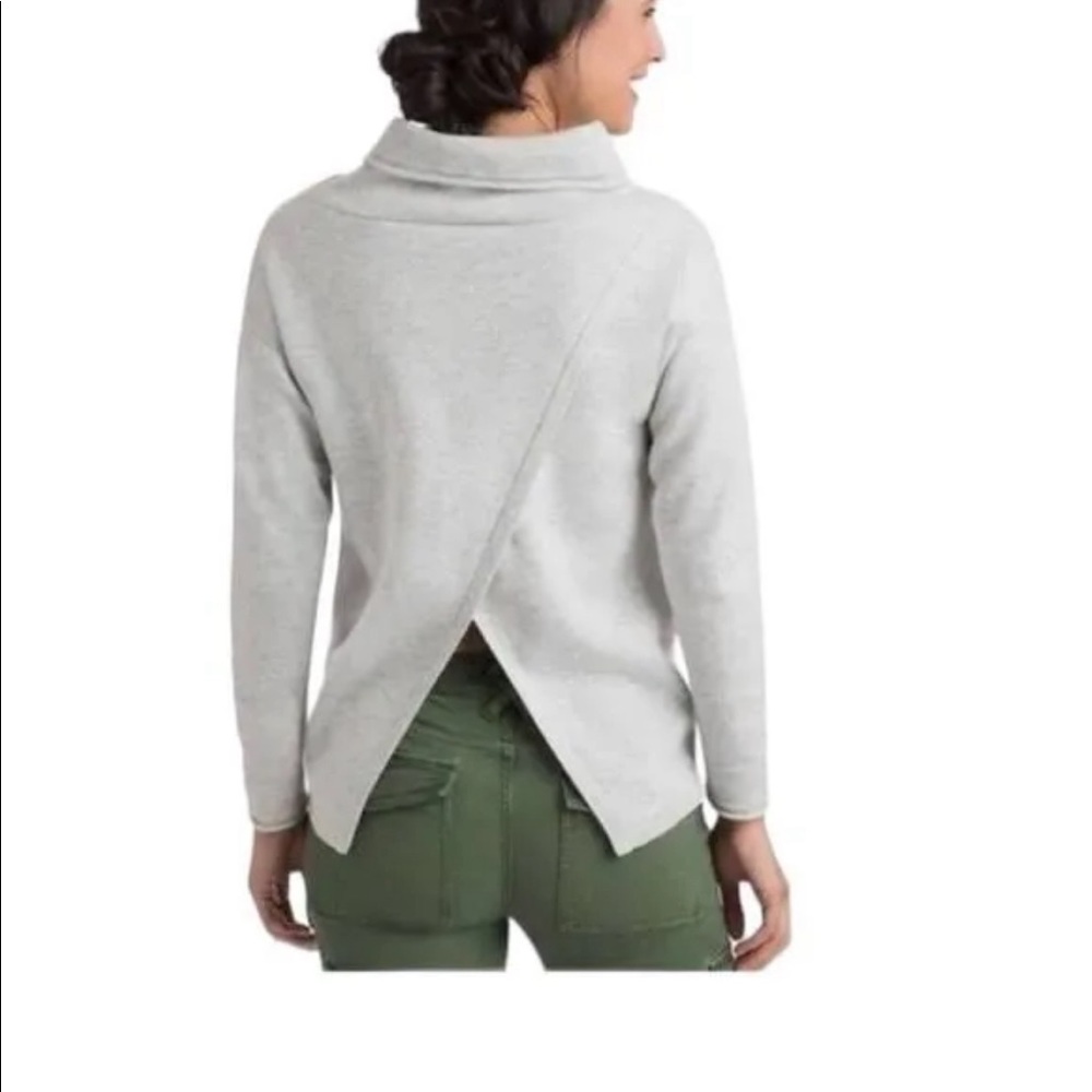 Vineyard Vine Split Back Gray LS Turtleneck